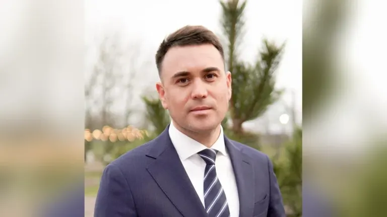 Александр Ниниев официально выдвинут на пост главы Крымского района