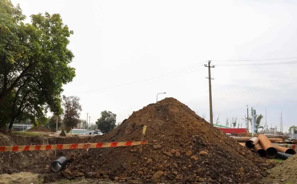 В Усть-Лабинске ремонтируют дороги и тротуары в центре города