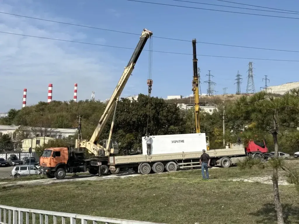 В Новороссийске установили три модульных укрытия